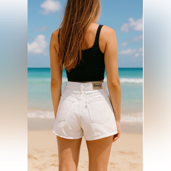 Levi's Pants - Levi’s Mom Shorts - White Denim